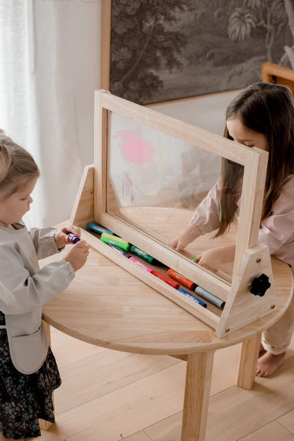 Art easel for kids